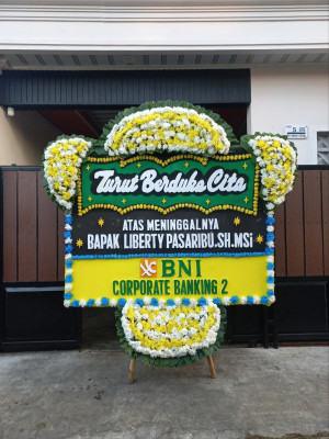 Papan Bunga Duka di Malintut