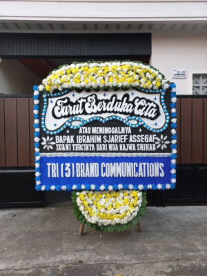 Papan Bunga Duka di Malintut